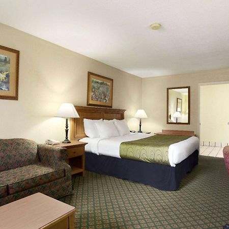 Days Inn & Suites By Wyndham Stuttgart Εξωτερικό φωτογραφία