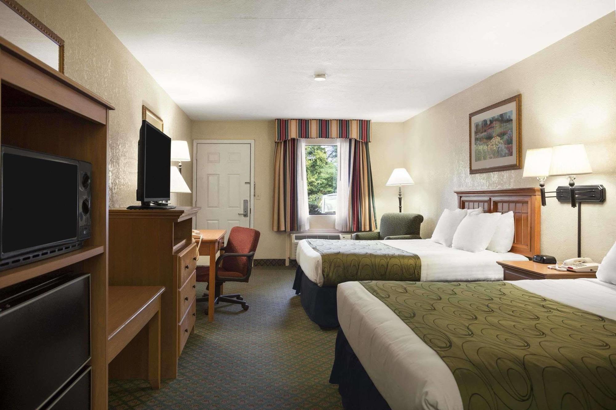 Days Inn & Suites By Wyndham Stuttgart Εξωτερικό φωτογραφία
